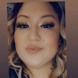 Meet your Posher, Sonia